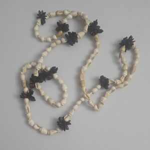 Elegant Cream and Black Beaded Necklace